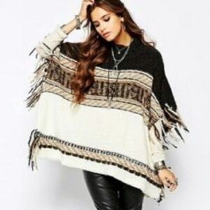 🦋 FREE PEOPLE sweater 🦋